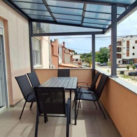 Apartment Dubravka Near The Sandy Beach Medulin Extérieur photo