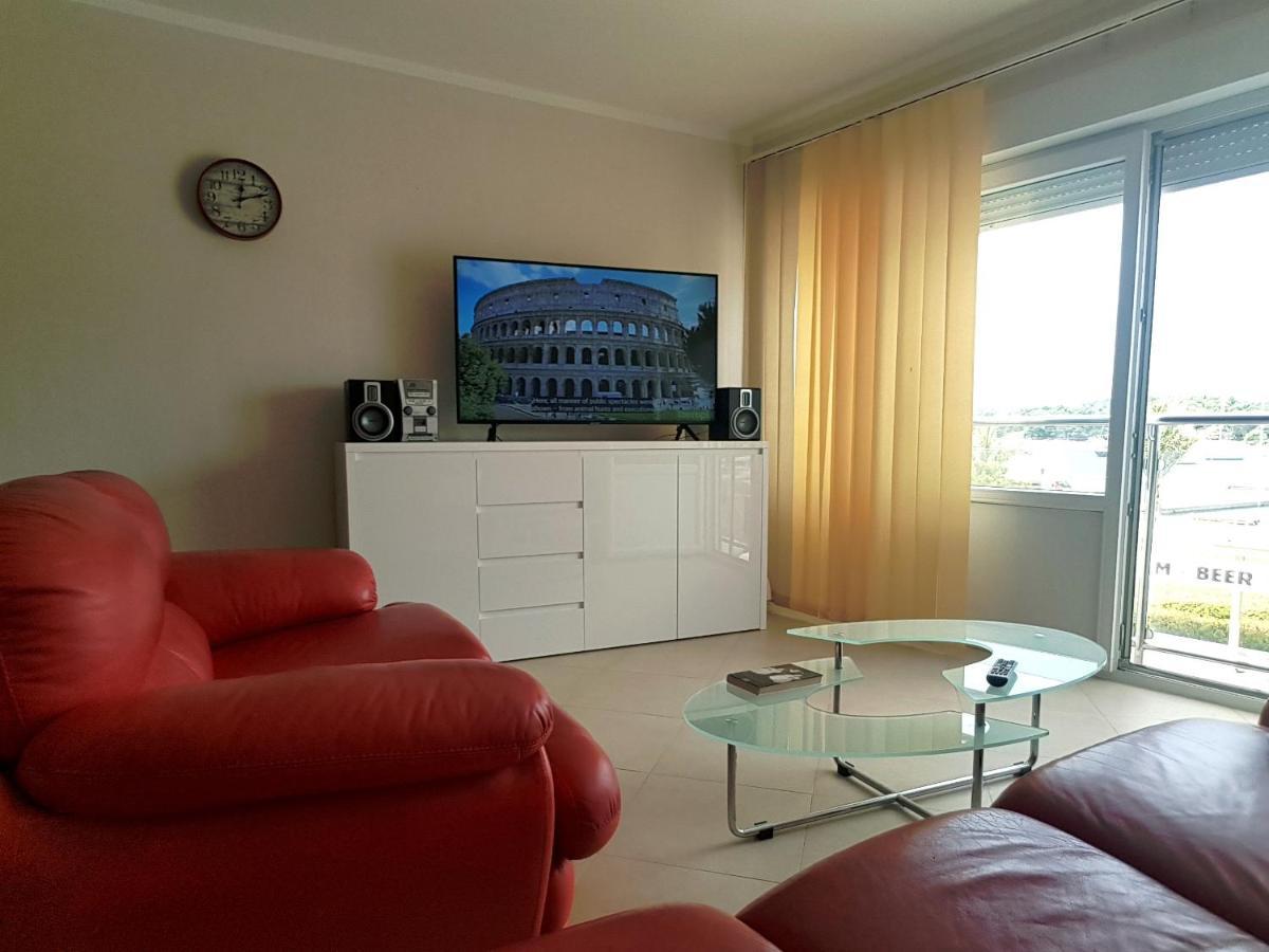 Apartment Dubravka Near The Sandy Beach Medulin Extérieur photo