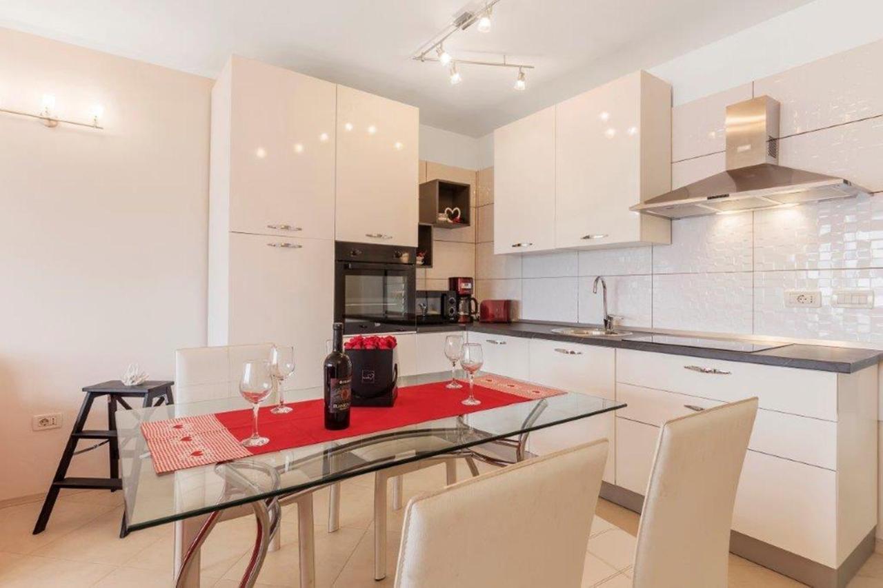 Apartment Dubravka Near The Sandy Beach Medulin Extérieur photo